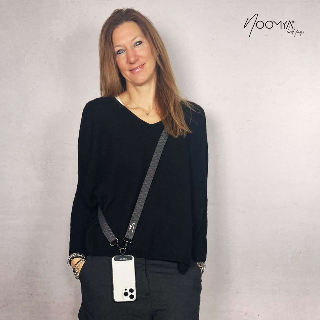 Wide interchangeable phone strap - Phantom Black