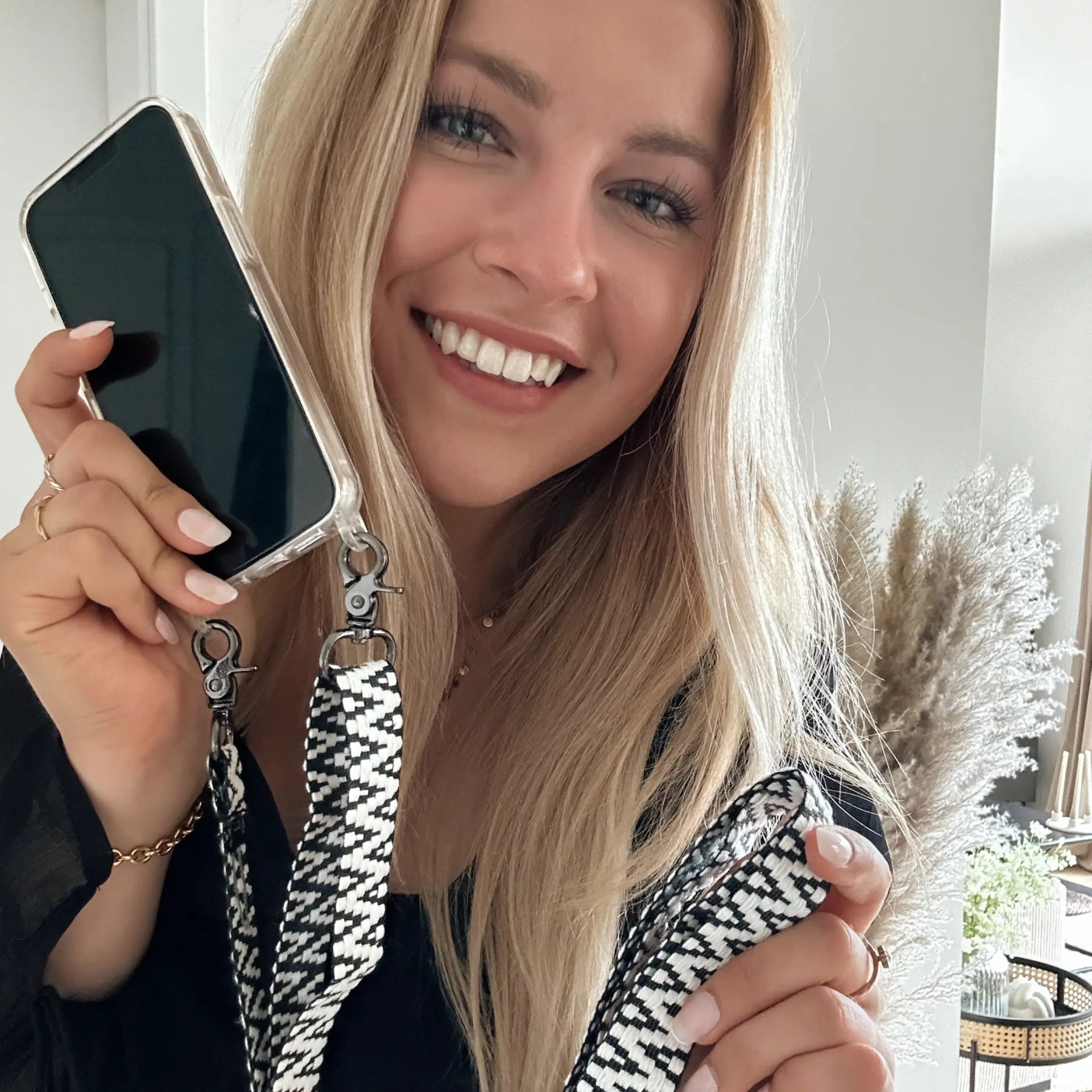 Style Bundle zum Wechseln aus 2 Handybänder + Handyhülle | Midnight Star & PINK POPSICLE