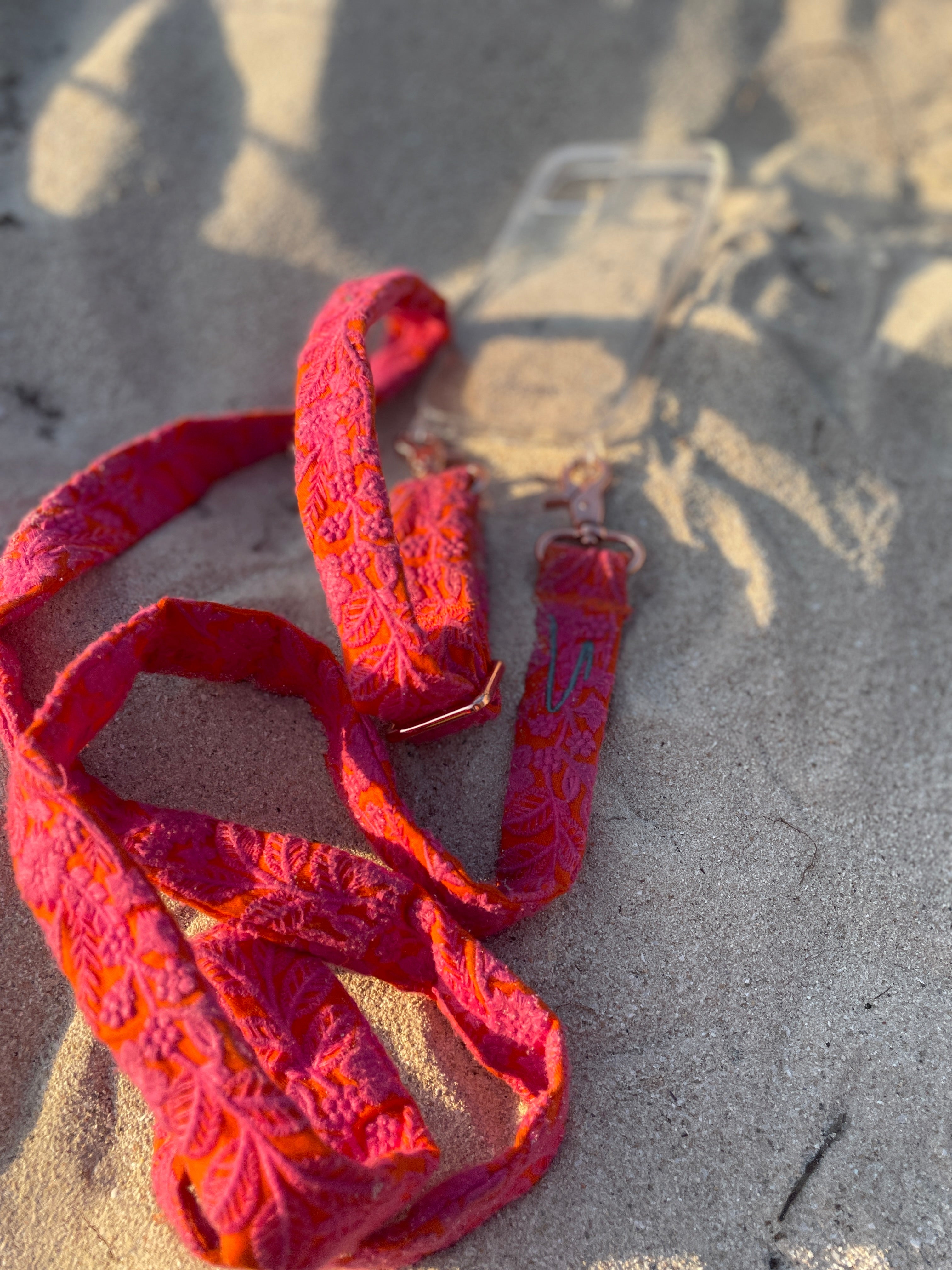 Style Bundle zum Wechseln aus 2 Handybänder + Handyhülle | Pink Popsicle & True Blue