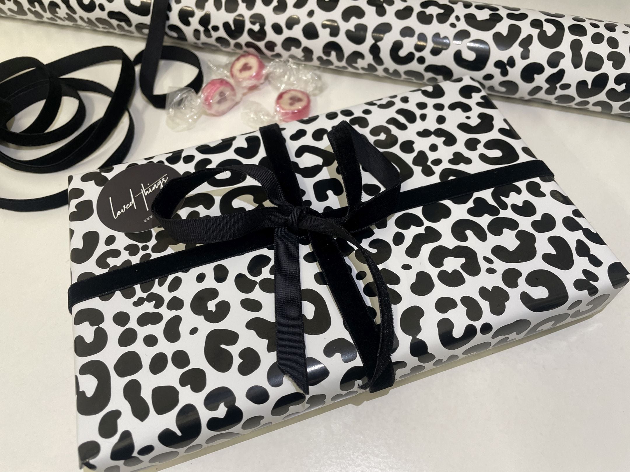 NOOMYA Handybänder und Taschengurte als Geschenk verpacken