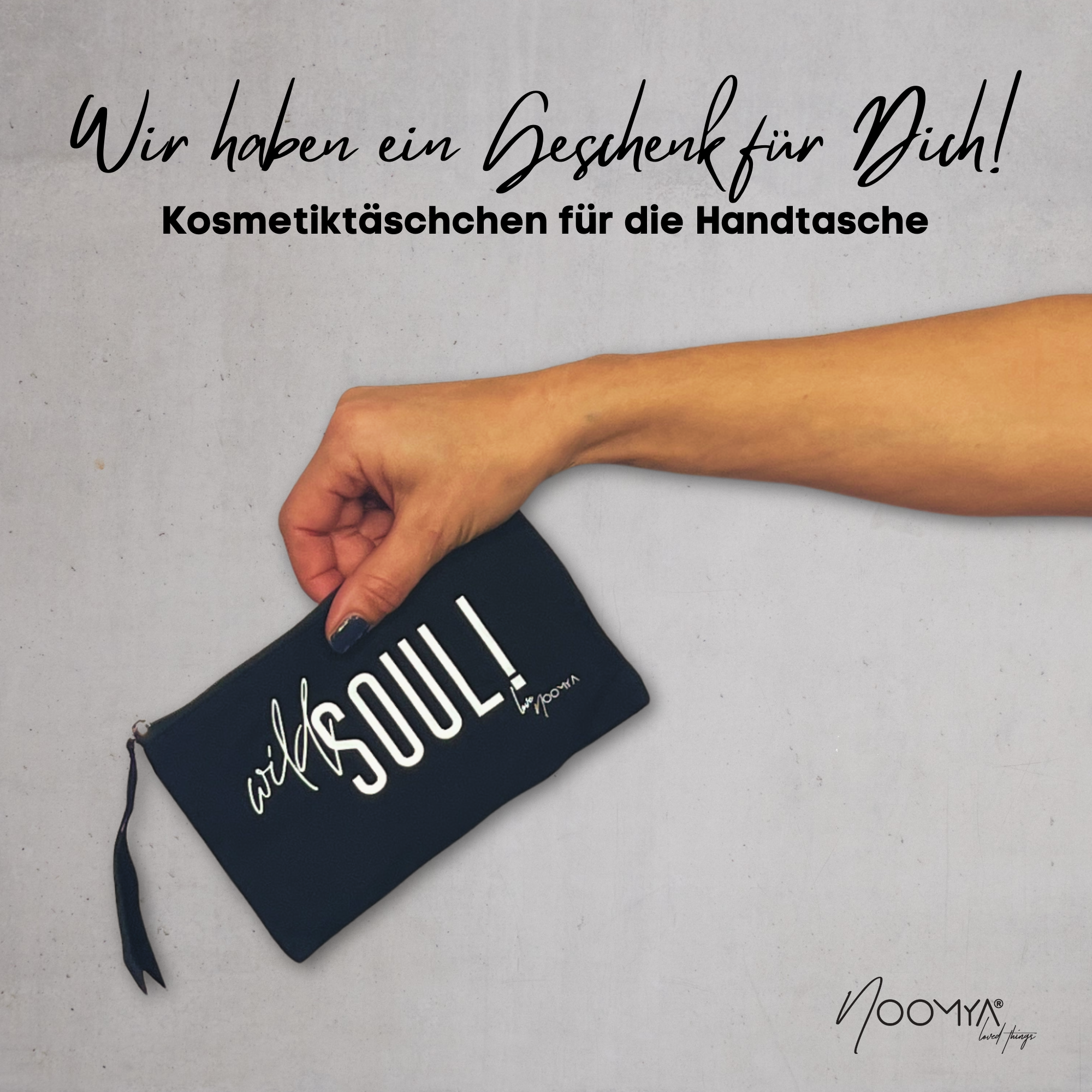 Breites Handyband | universal für alle Handymodelle inkl Adapter | Dein stylisher Begleiter | Wild Soul Leo - Ghost Grey