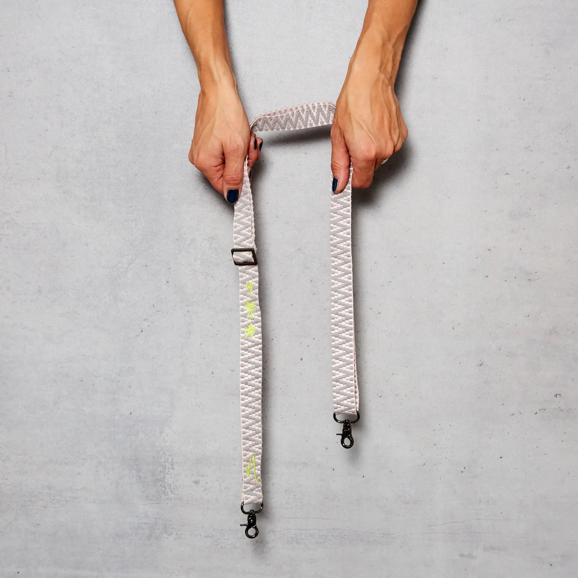 Wide woven phone strap - Sweet Grey LIMITED EDITION