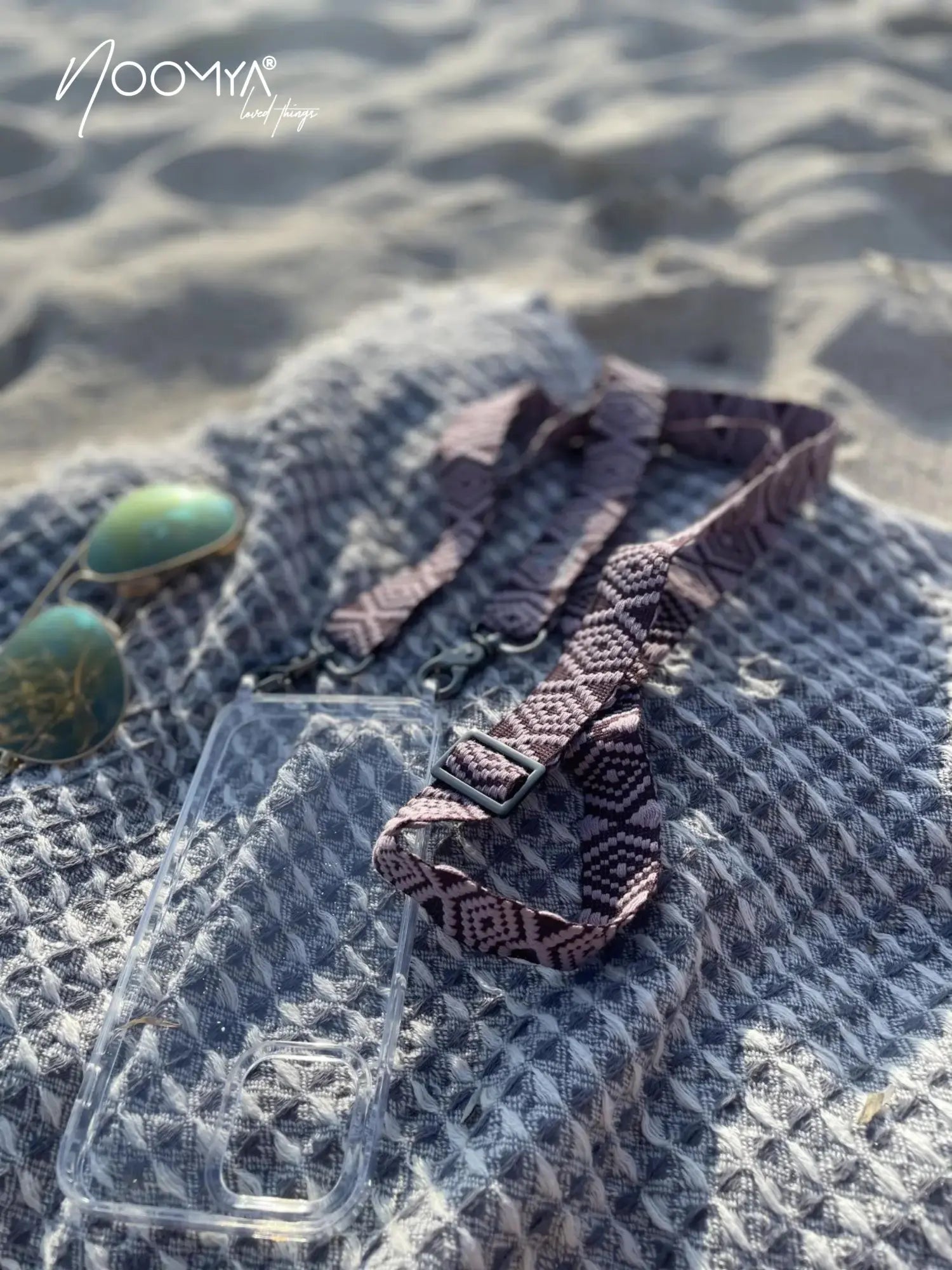 Style Bundle zum Wechseln aus 2 Handybänder + Handyhülle | Wine Tasting &amp; Phantom Grey